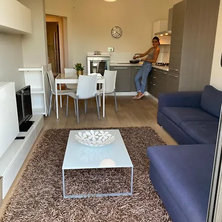 Al Martino 7 Apartamento *